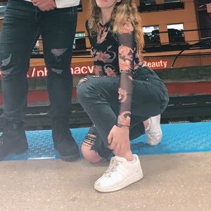 Mesh long sleeve crop top